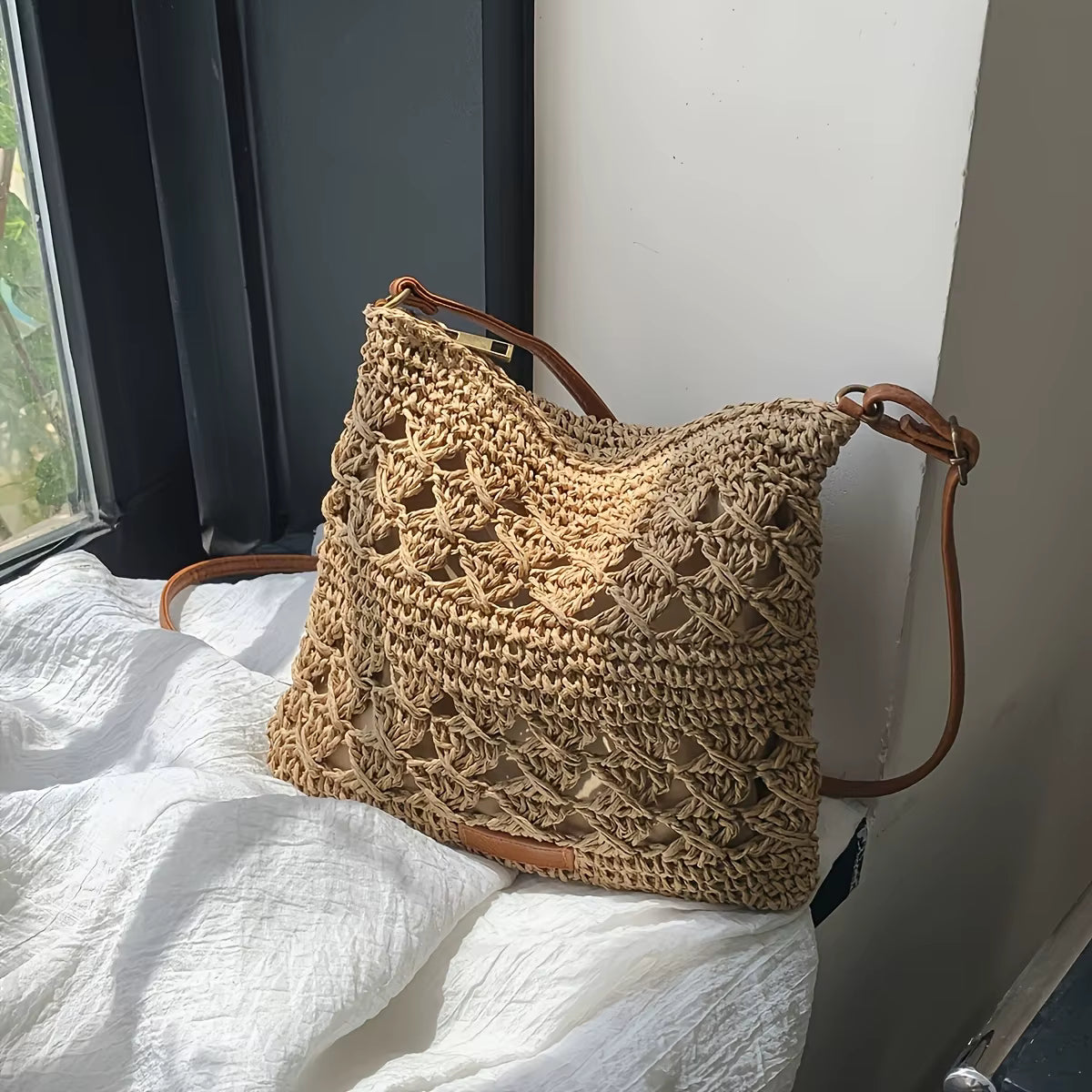 Arenza -  Bolso Ligero con Diseño Natural Ideal para Verano
